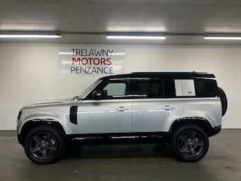 Used Land Rover Defender 2023 for sale - 79828677: Photo