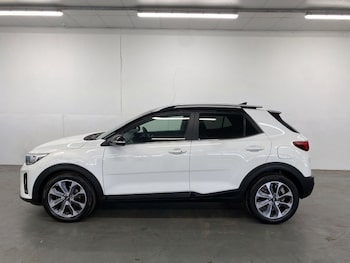 Used Kia Stonic 2020 for sale - 78966742: Photo
