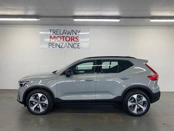 Used Volvo XC40 2025 for sale - 79883516: Photo