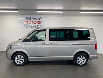 Used Volkswagen Caravelle 2011 for sale - 79572781: Photo