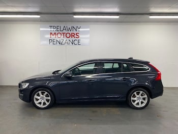 Used Volvo V60 2014 for sale - 78966786: Photo