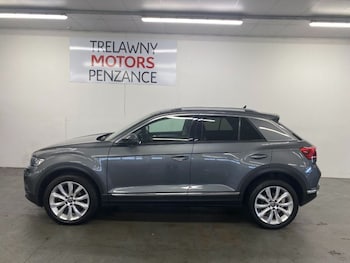 Used Volkswagen T-Roc 2021 for sale - 78966730: Photo