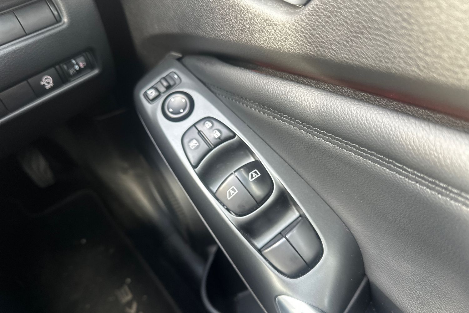 Used Nissan Juke 2024 for sale - 76915023: Photo 16