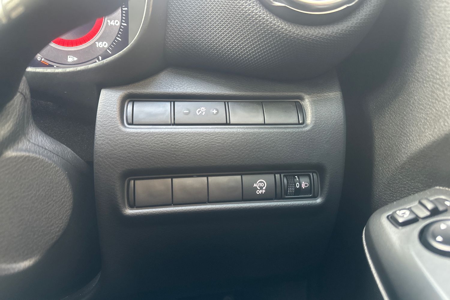 Used Nissan Juke 2024 for sale - 76915023: Photo 25