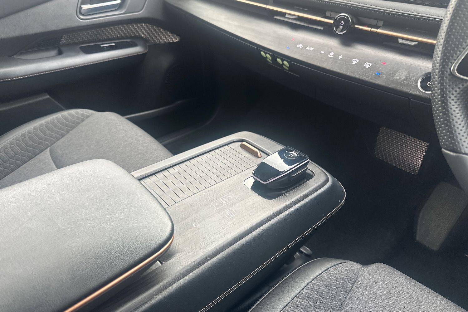 Used Nissan ARIYA 2025 for sale - 76321896: Photo 14