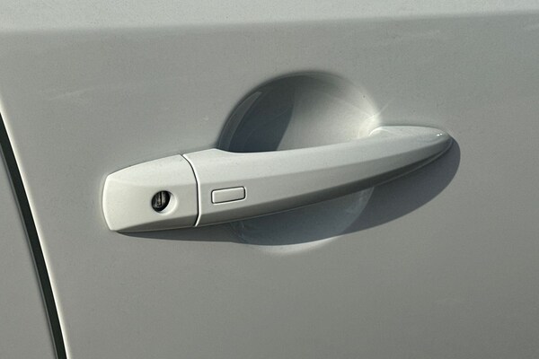 Used Nissan Qashqai 2023 for sale - 75443396: Photo 37