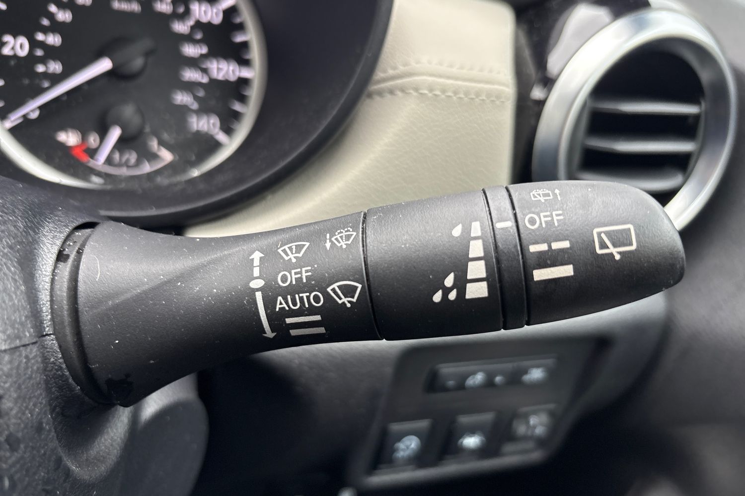 Used Nissan Micra 2022 for sale - 77198231: Photo 29