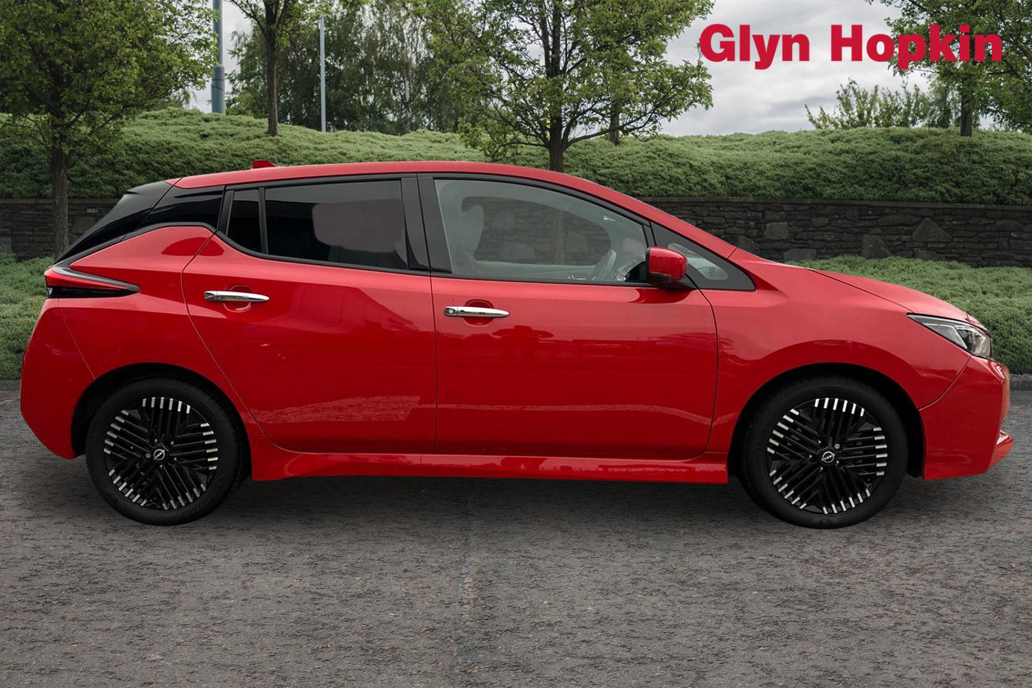 Used Nissan Leaf 2022 for sale - 76826729: Photo 2