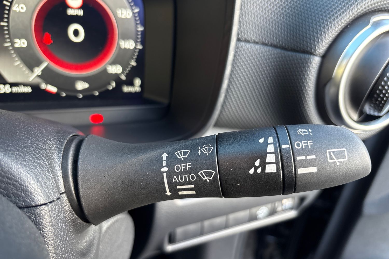 Used Nissan Juke 2024 for sale - 76908008: Photo 33