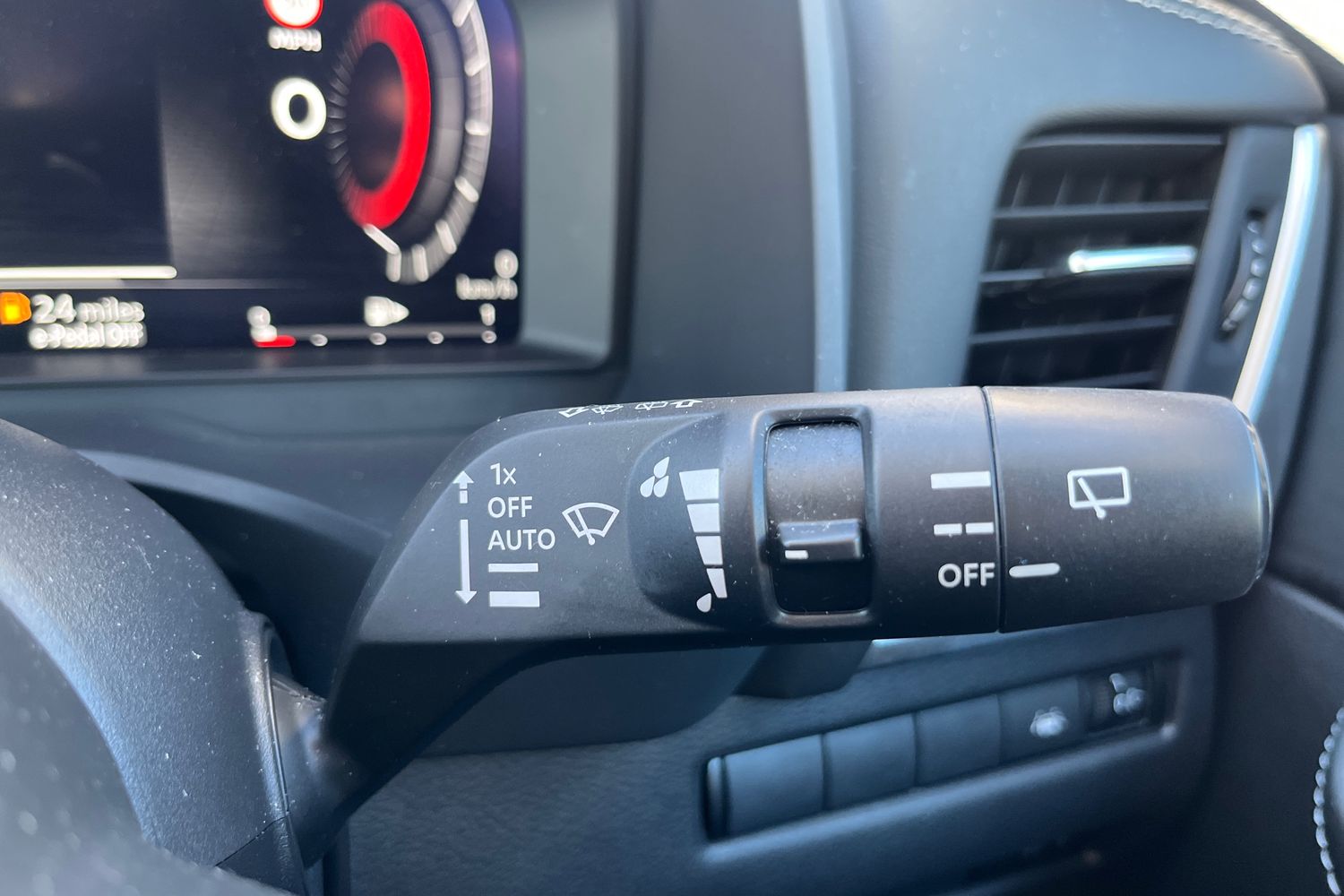 Used Nissan Qashqai 2023 for sale - 77899003: Photo 40