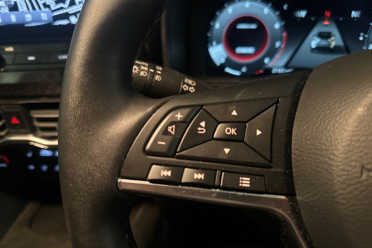 Used Nissan Juke 2024 for sale - 76915022: Photo 21