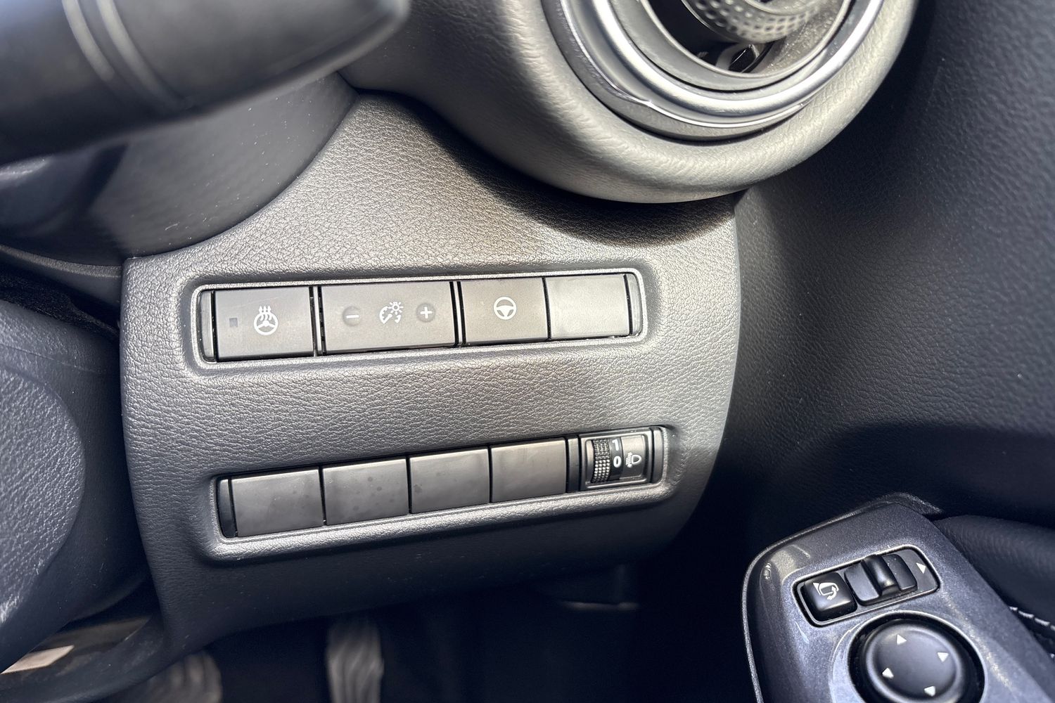 Used Nissan Juke 2023 for sale - 78094592: Photo 37