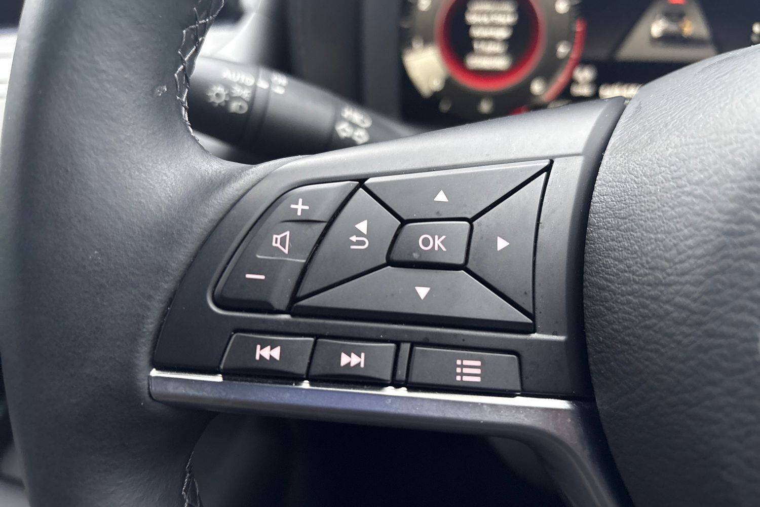 Used Nissan Juke 2024 for sale - 76914916: Photo 21