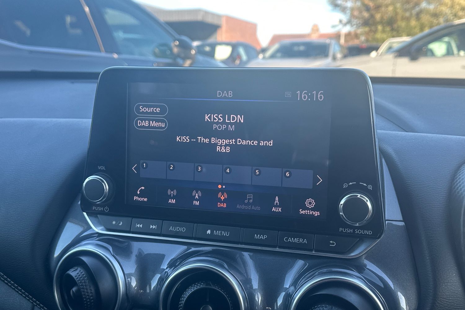 Used Nissan Juke 2022 for sale - 76116901: Photo 17