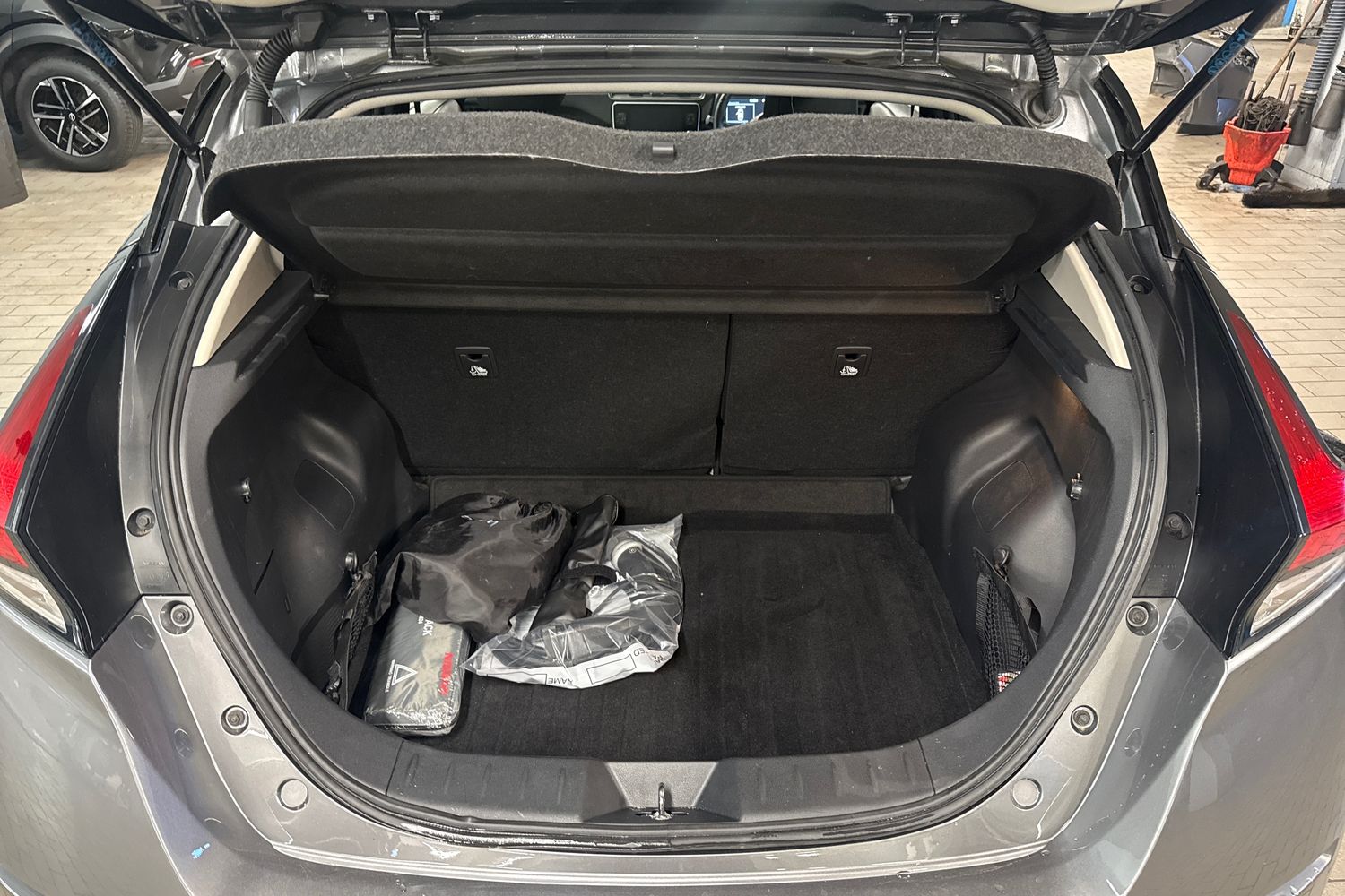 Used Nissan Leaf 2022 for sale - 76691594: Photo 24