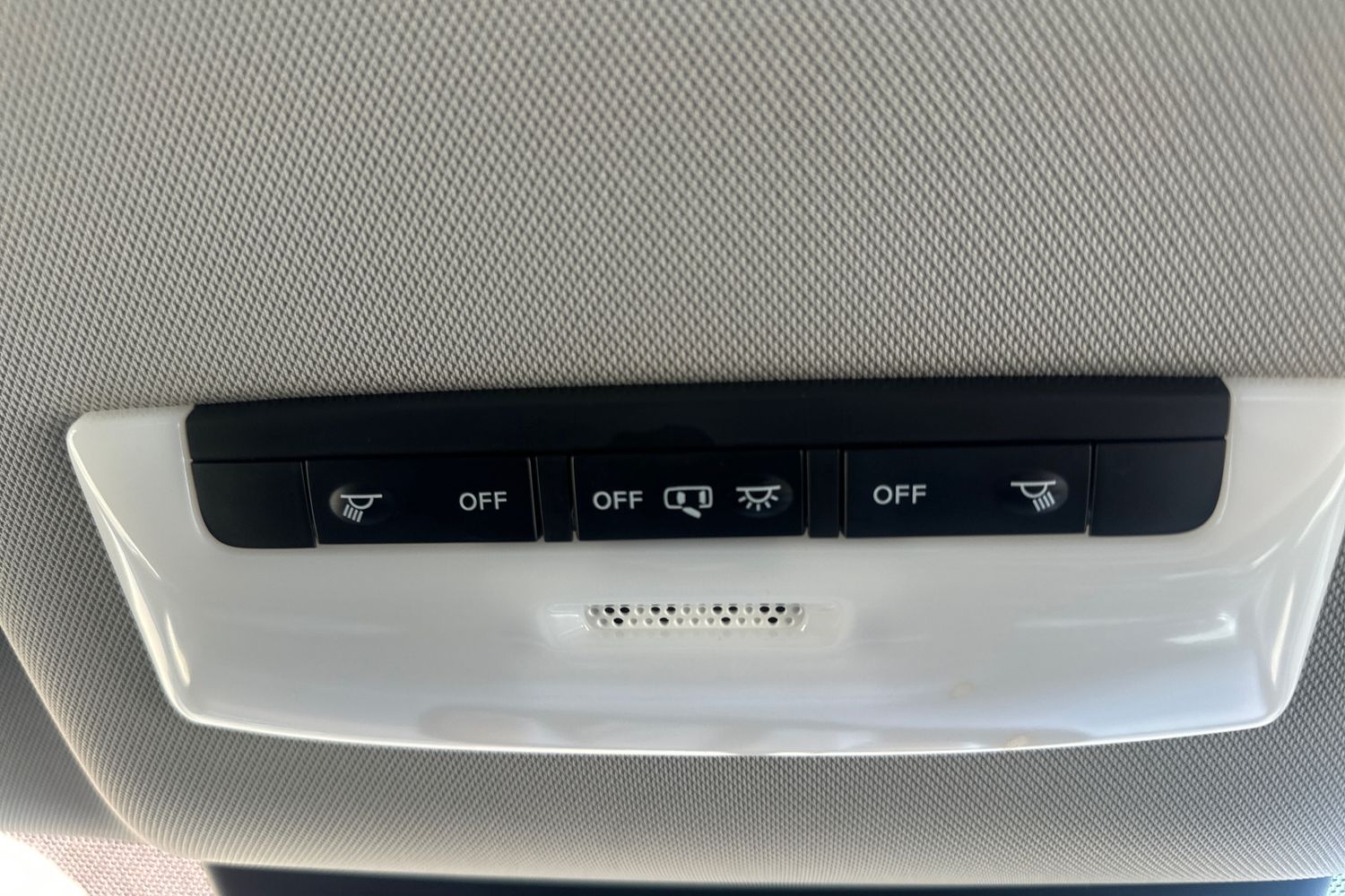 Used Nissan Leaf 2022 for sale - 76130725: Photo 30