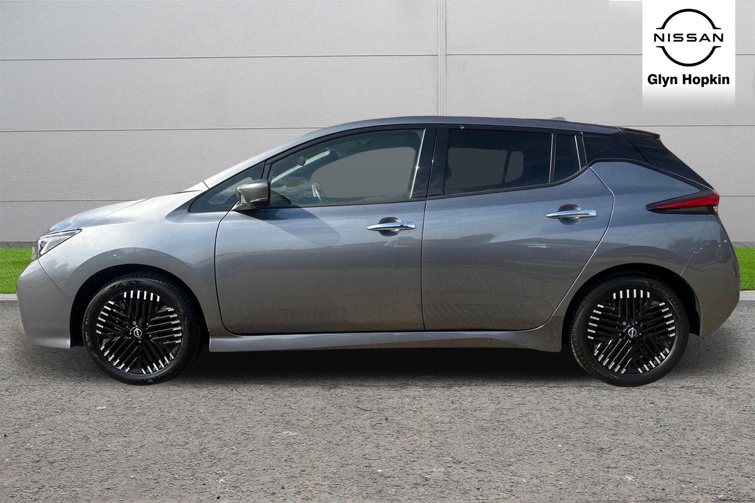 Used Nissan Leaf 2022 for sale - 76130725: Photo 6