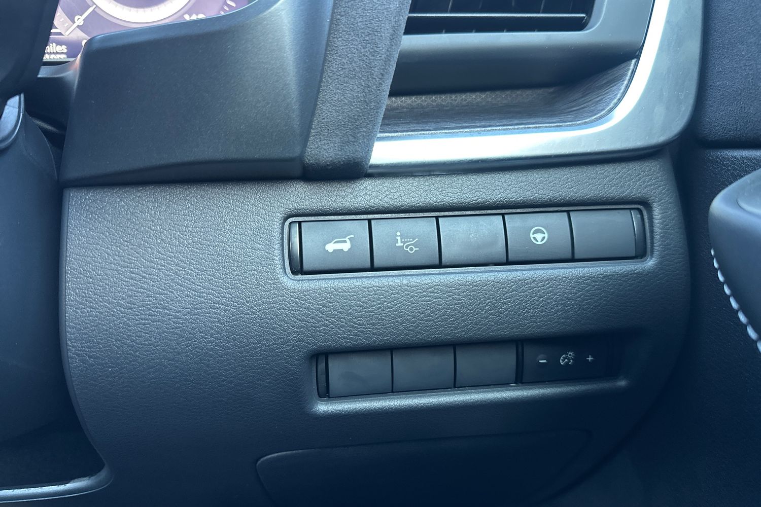 Used Nissan Qashqai 2024 for sale - 77102531: Photo 32