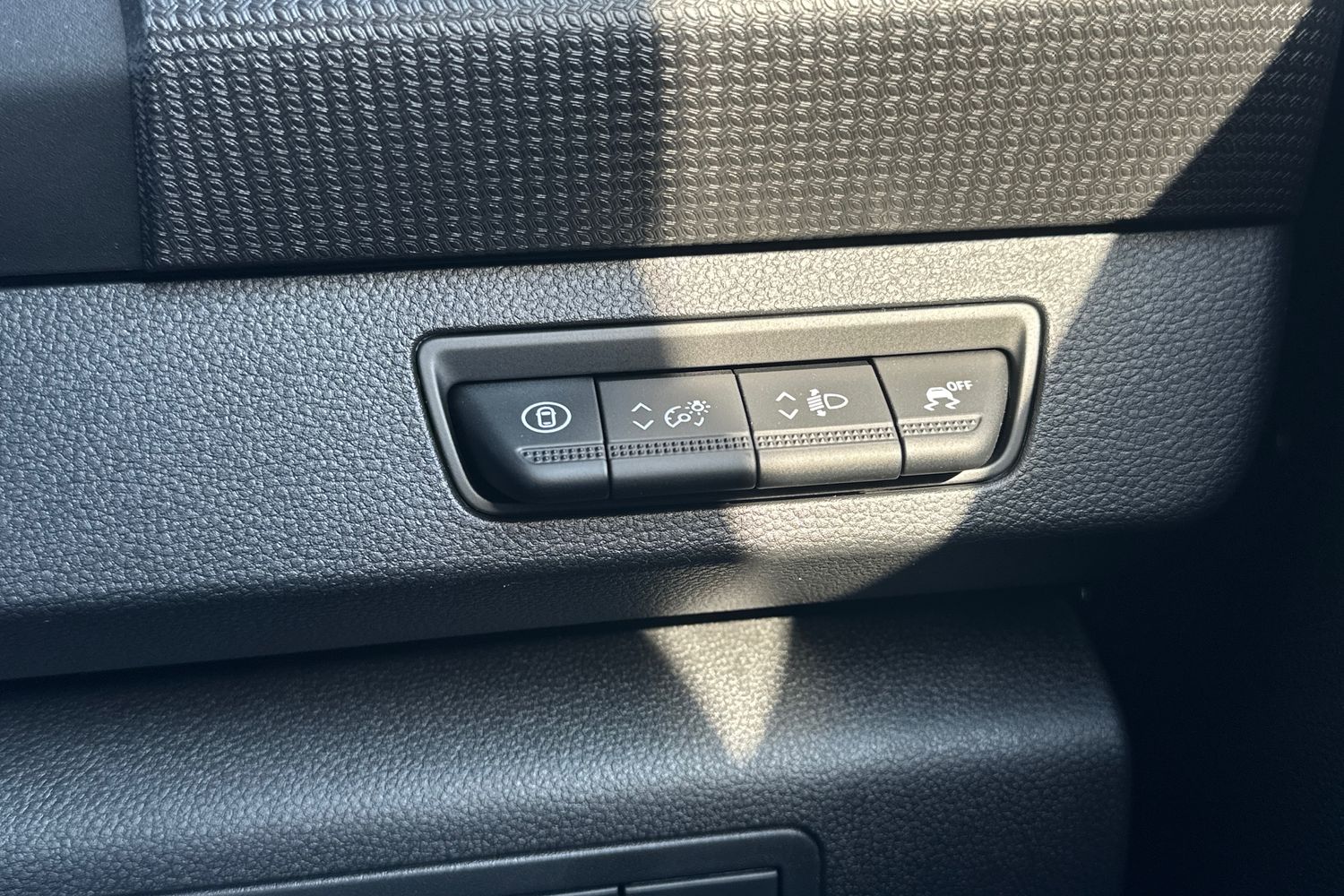 Vehicle 28