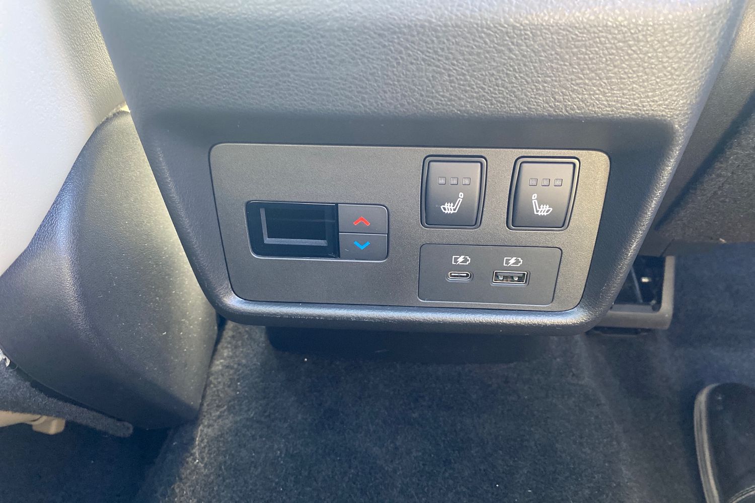 Used Nissan X-Trail 2023 for sale - 77995080: Photo 34