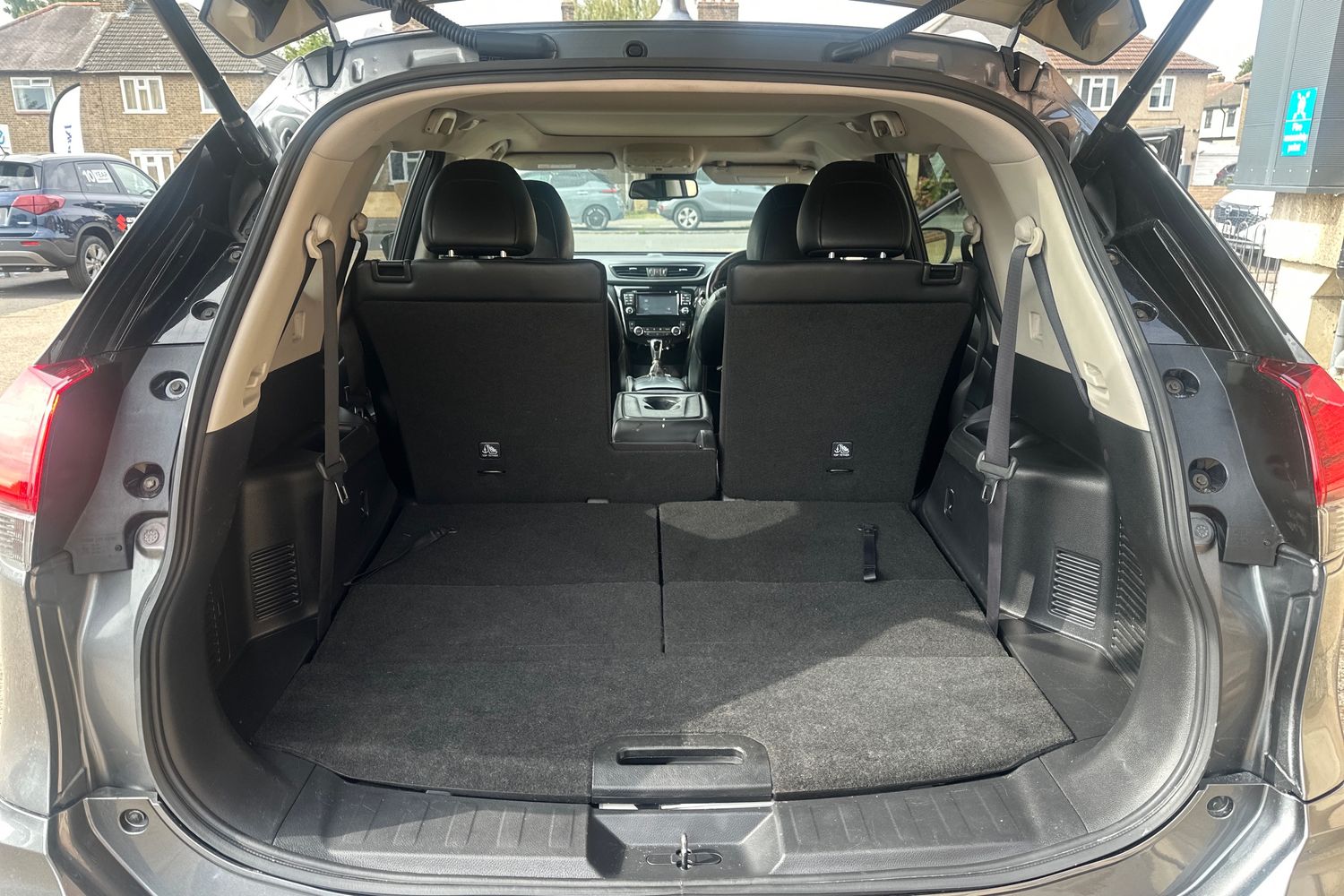 Used Nissan X-Trail 2018 for sale - 76079464: Photo 24