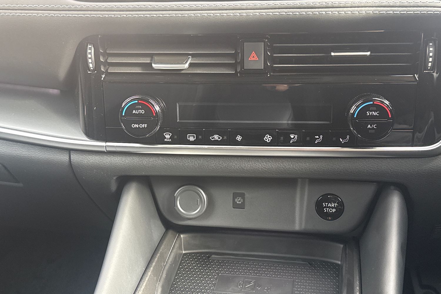 Used Nissan Qashqai 2025 for sale - 76079467: Photo 15