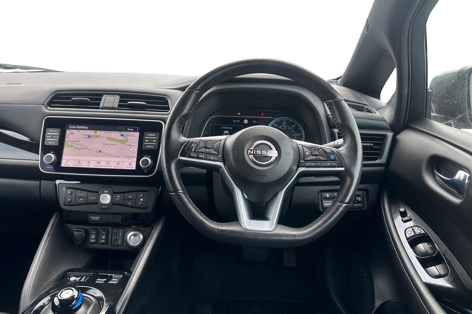 2023 Nissan Leaf 110kW Tekna 39kWh 5dr Auto Hatchback Electric Automatic - Picture 11 of 24