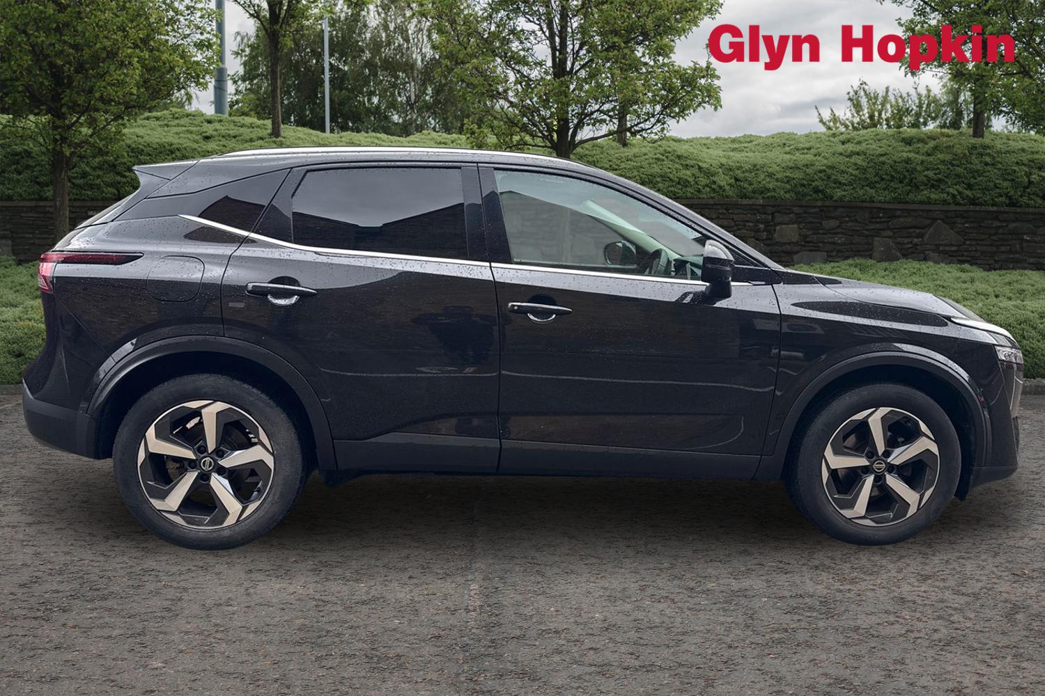 Used Nissan Qashqai 2021 for sale - 77256317: Photo 2