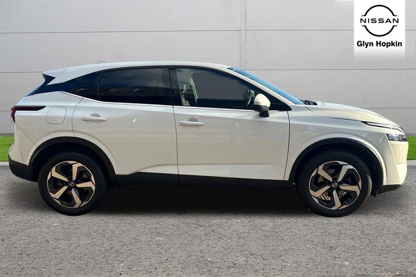 Used Nissan Qashqai 2022 for sale - 75221944: Photo 2