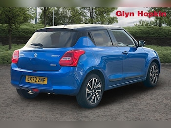 Used Suzuki Swift 2022 for sale - 76410630: Photo