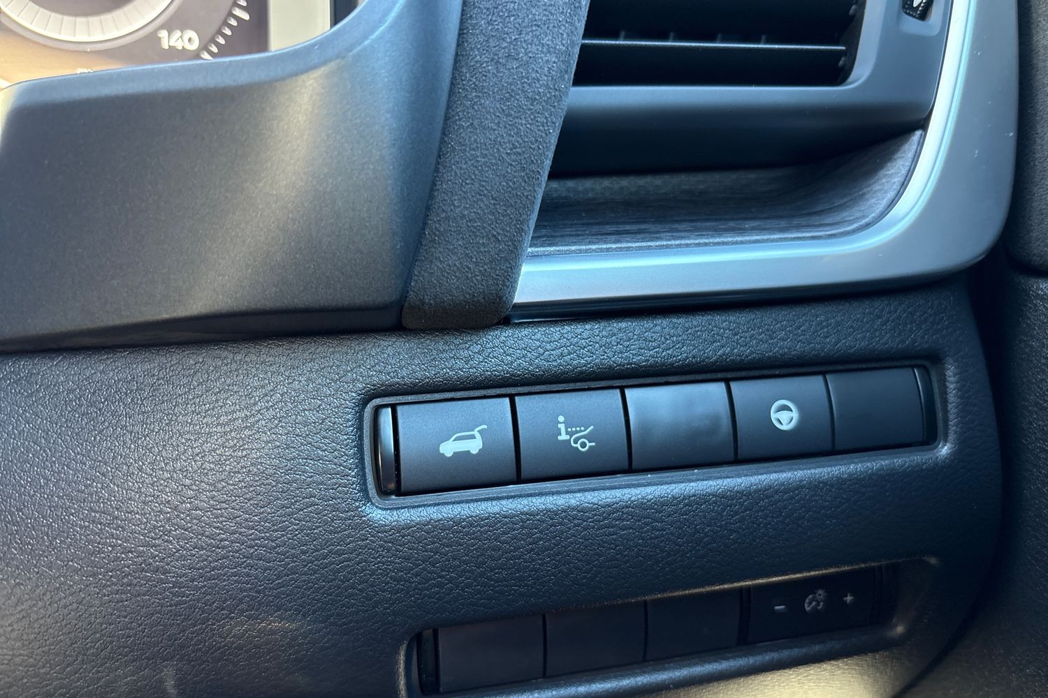 Used Nissan Qashqai 2024 for sale - 76055621: Photo 33