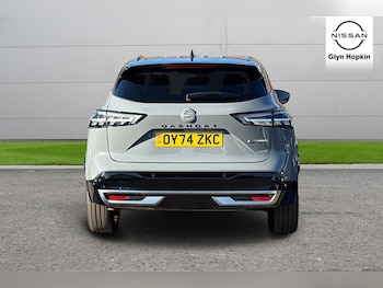 Used Nissan Qashqai 2024 for sale - 76055621: Photo