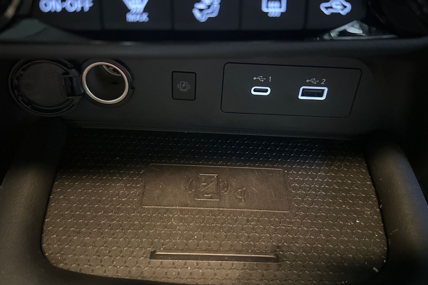 Used Nissan Juke 2024 for sale - 75934758: Photo 28