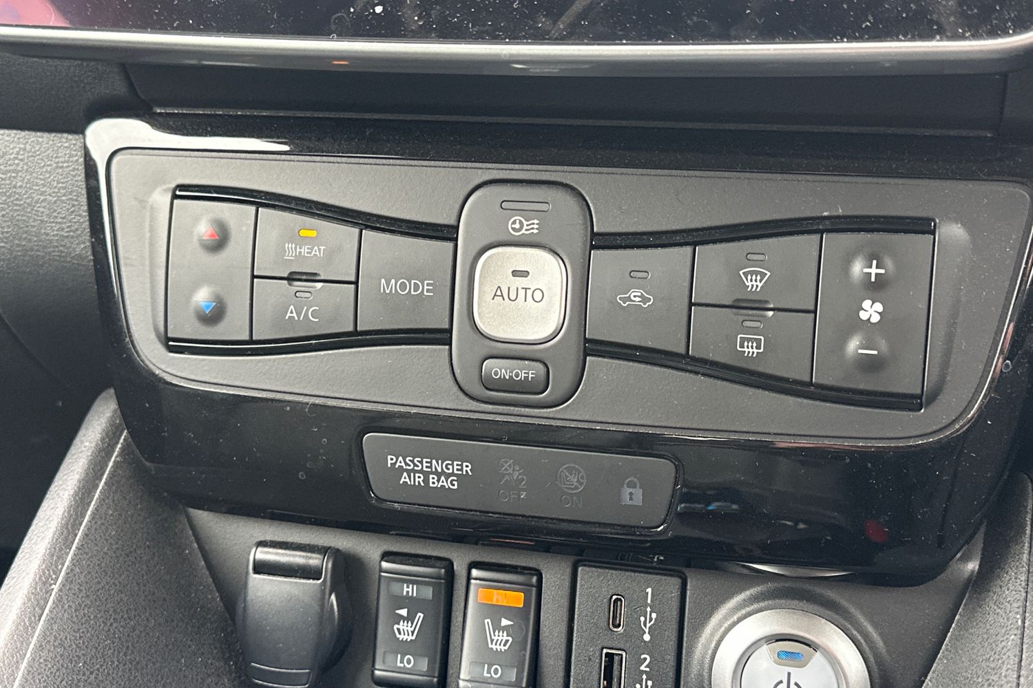2022 Nissan Leaf 110kW Tekna 39kWh 5dr Auto Hatchback Electric Automatic - Picture 15 of 24