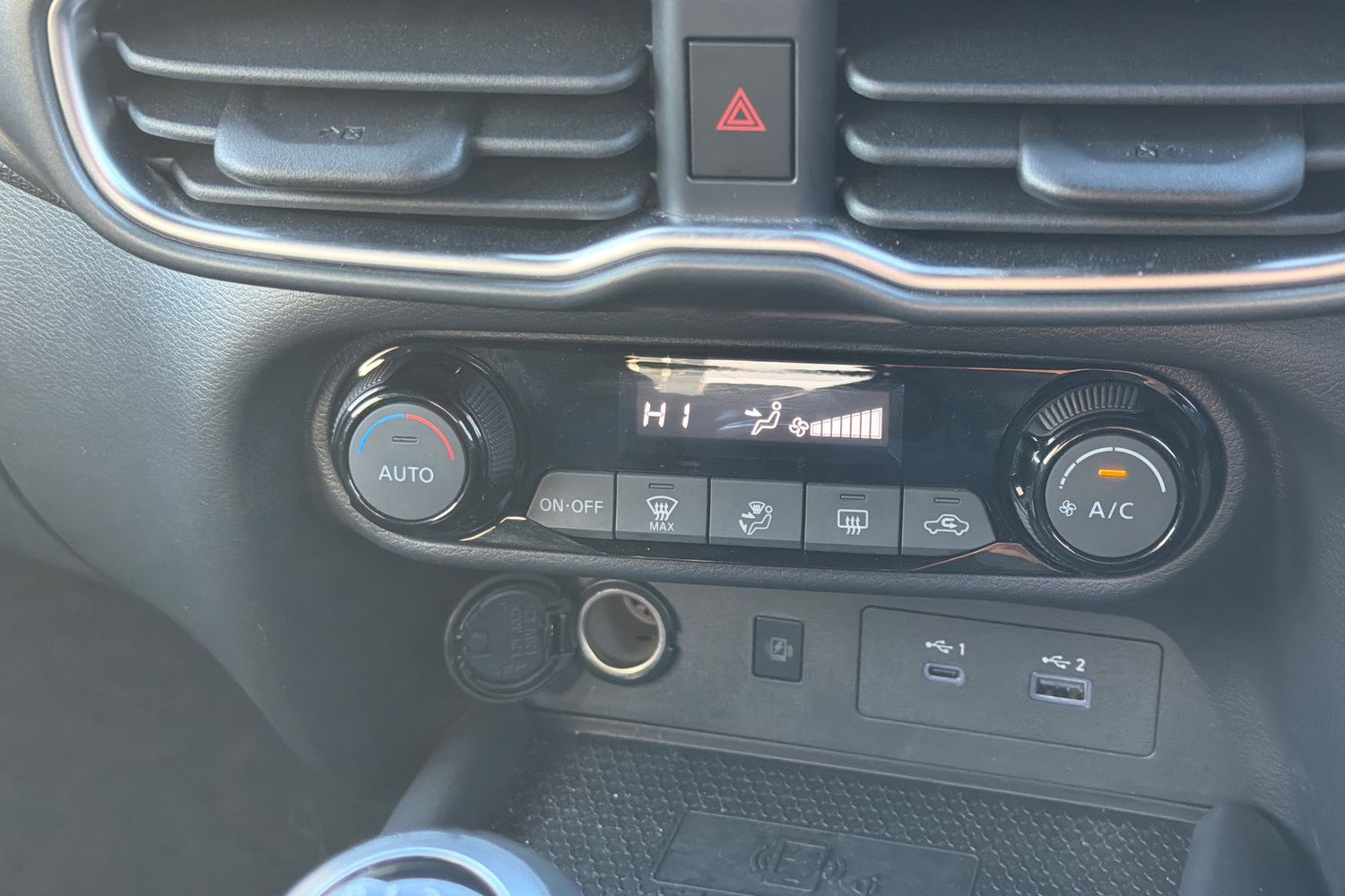 Used Nissan Juke 2024 for sale - 76921791: Photo 15