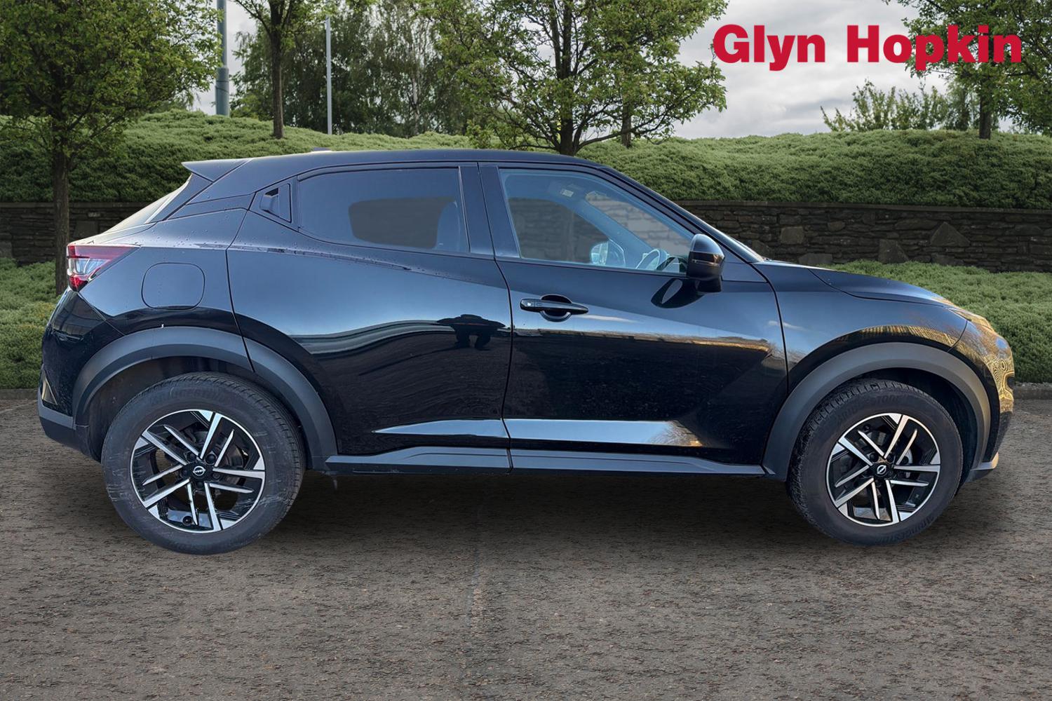 Used Nissan Juke 2024 for sale - 76921791: Photo 2