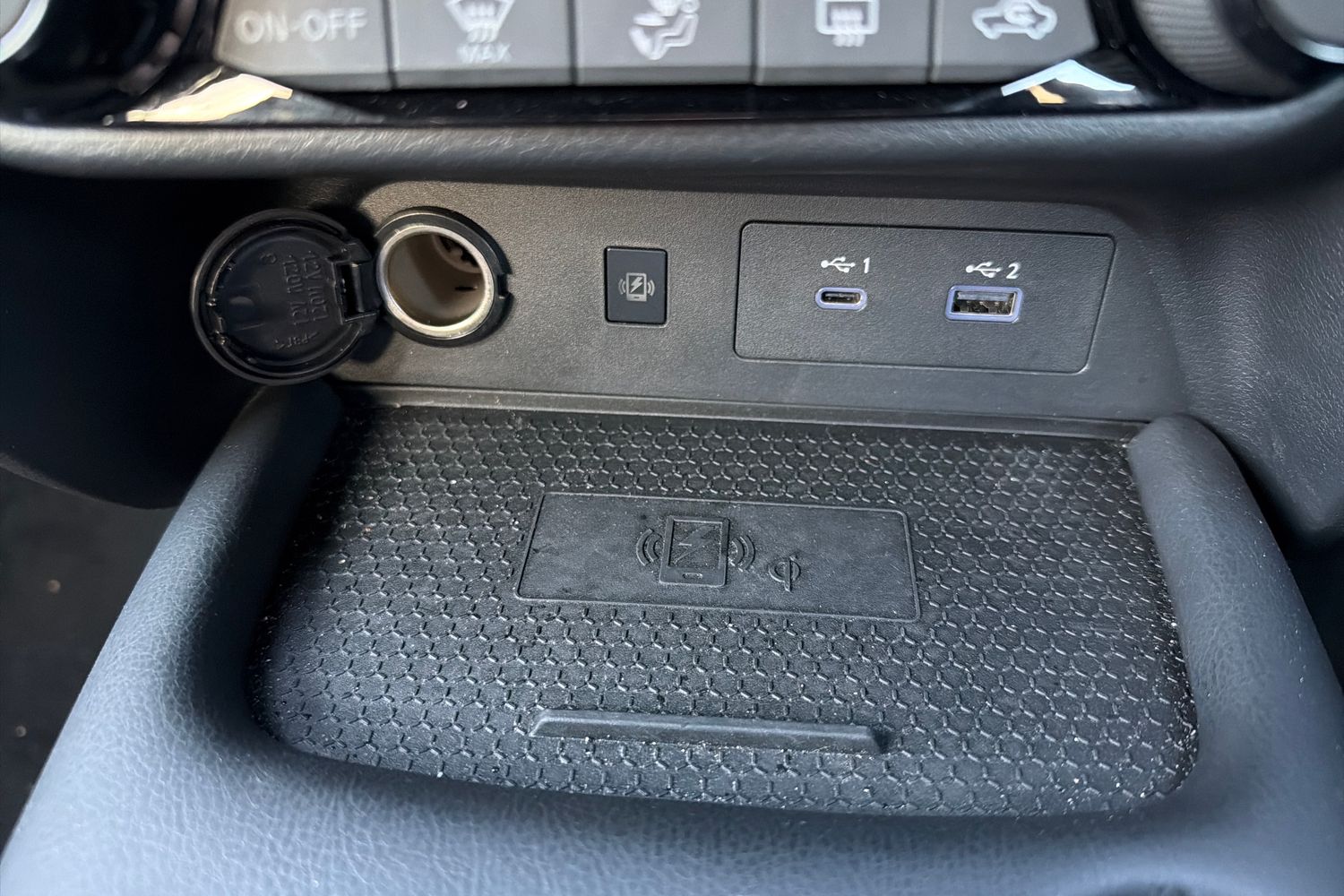 Used Nissan Juke 2024 for sale - 76921791: Photo 31