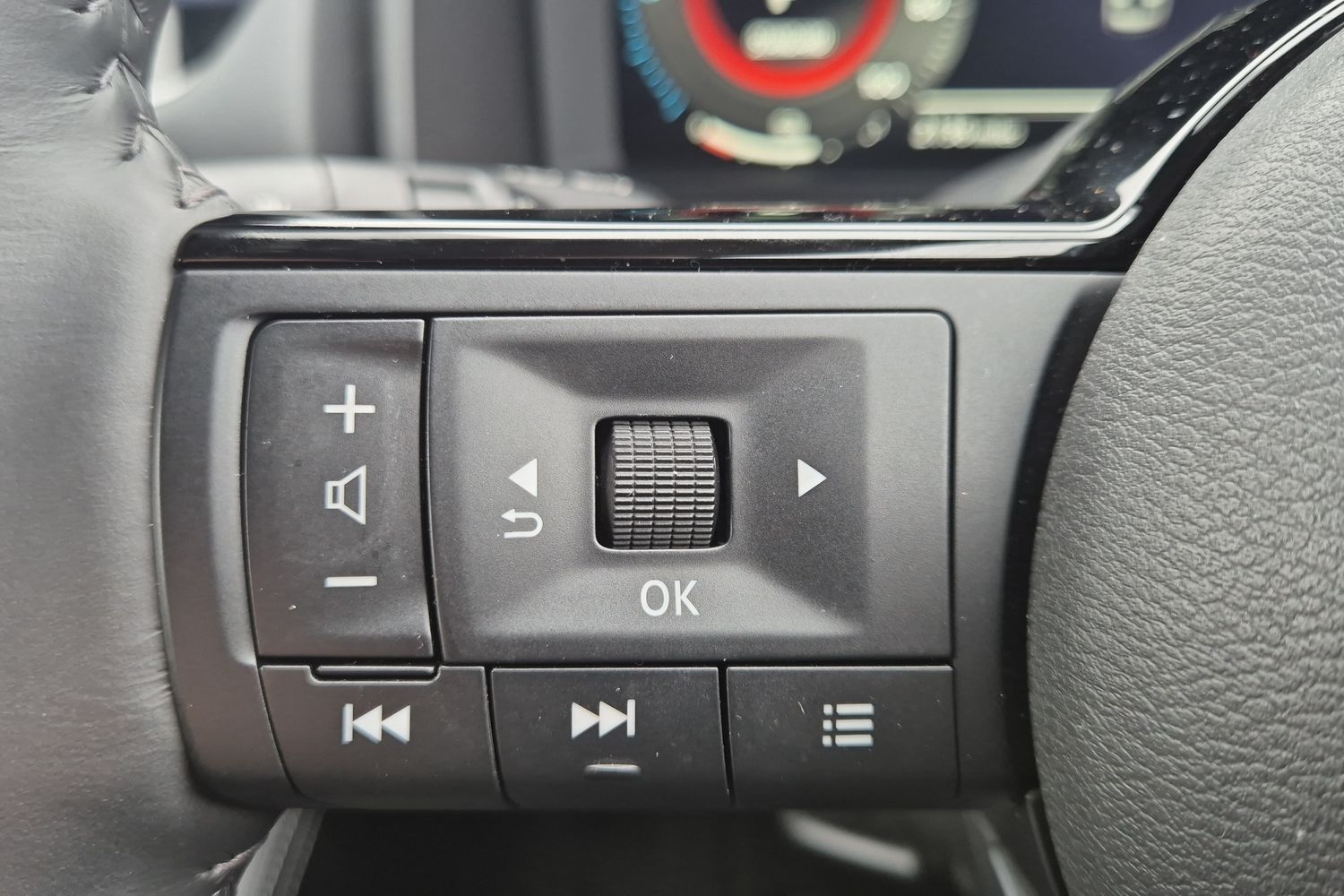 Used Nissan X-Trail 2025 for sale - 76350780: Photo 21