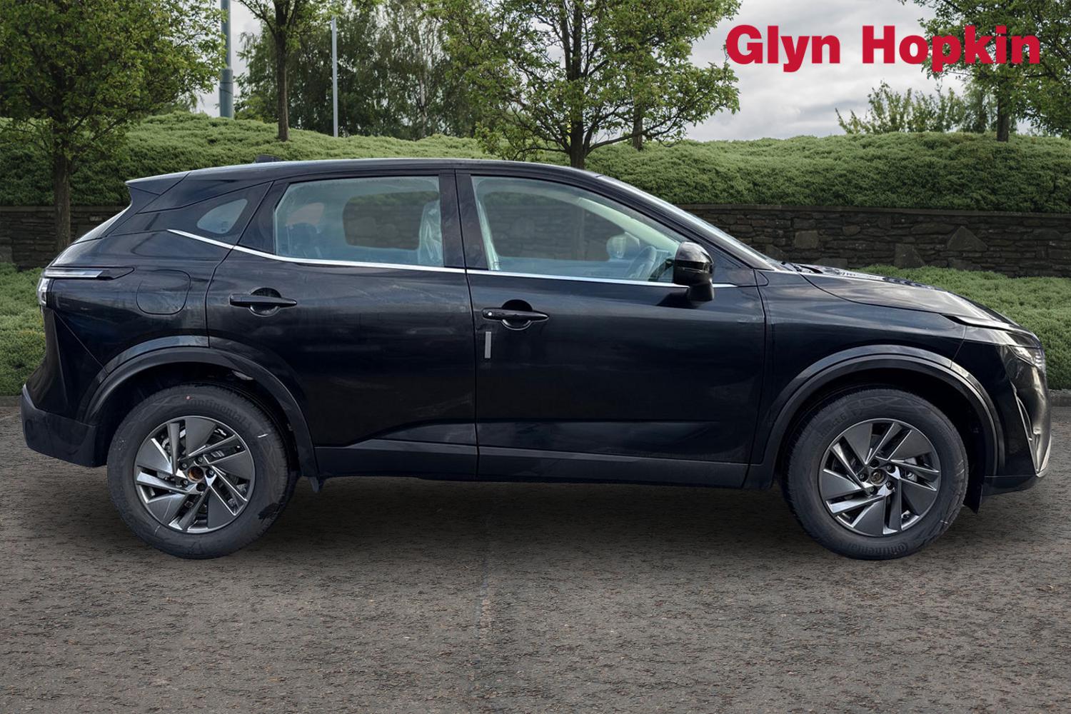 Used Nissan Qashqai 2025 for sale - 77232079: Photo 2