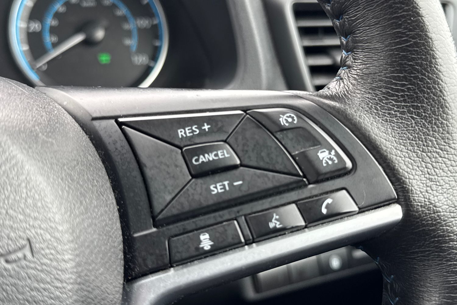 Used Nissan Leaf 2022 for sale - 76731449: Photo 22