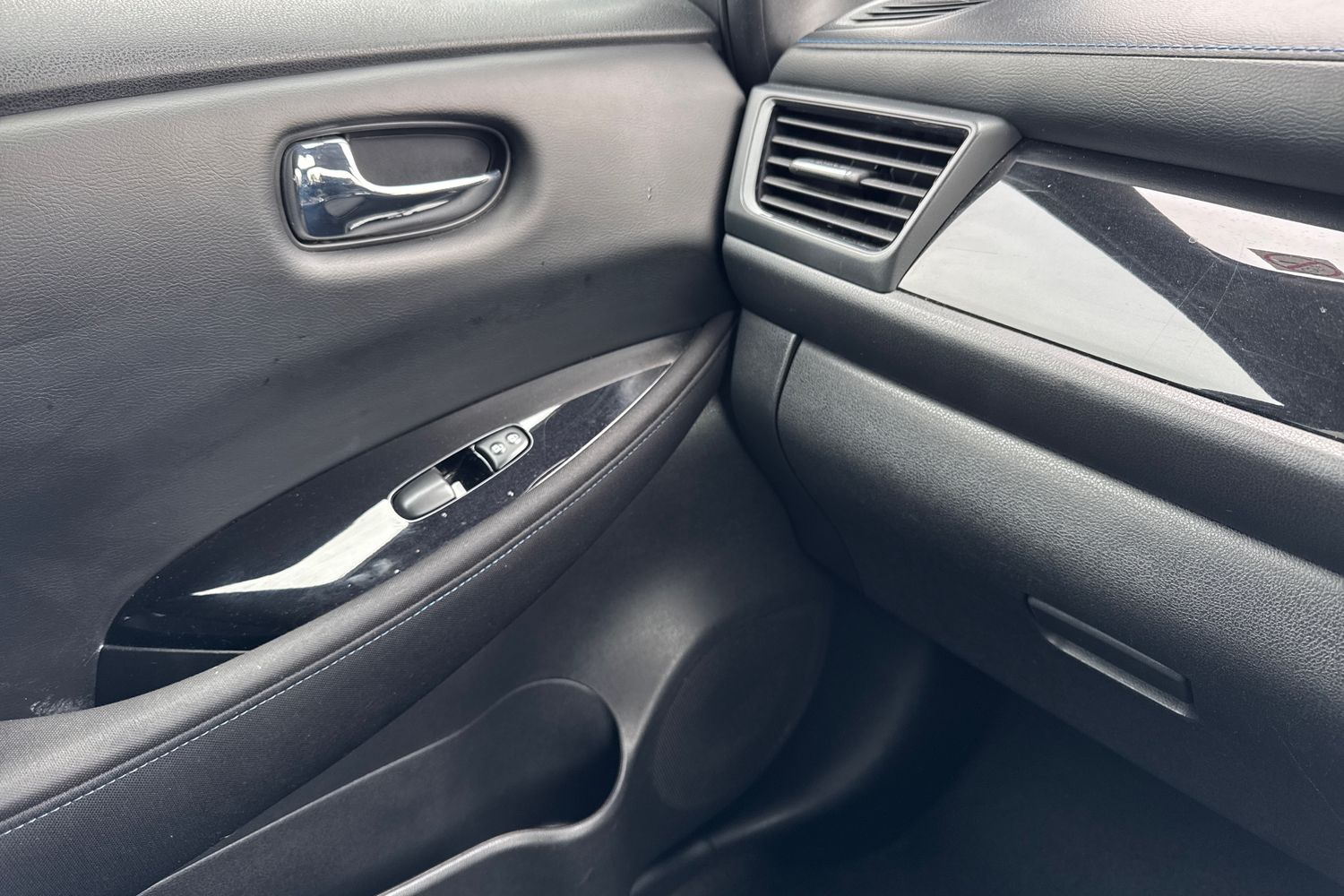 Used Nissan Leaf 2022 for sale - 76731449: Photo 37