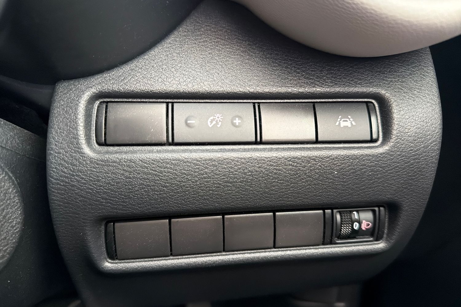 Used Nissan Juke 2022 for sale - 76130889: Photo 27