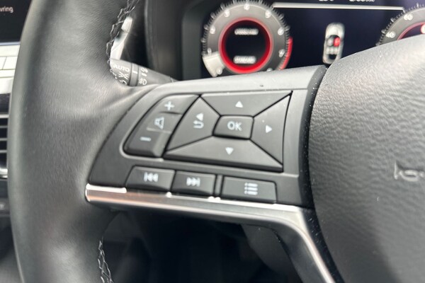 Used Nissan Juke 2024 for sale - 75276480: Photo 21