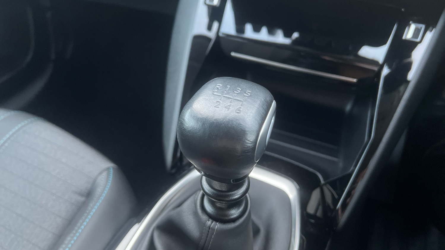 Used Peugeot 208 2022 for sale - 76924214: Photo 13