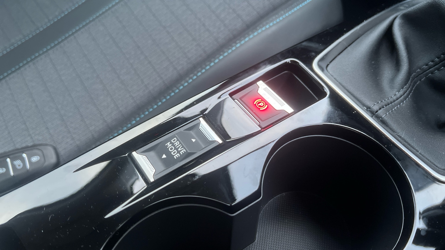 Used Peugeot 208 2022 for sale - 76924214: Photo 38