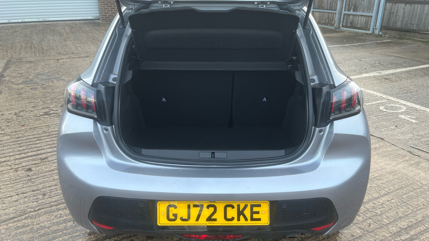 Used Peugeot 208 2022 for sale - 76924214: Photo 4