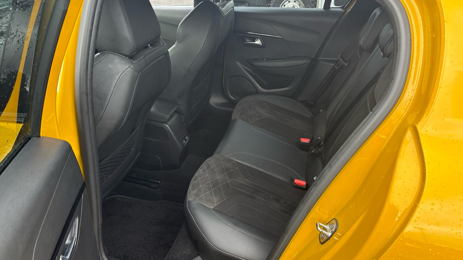 Used Peugeot 208 2022 for sale - 76302901: Photo 16