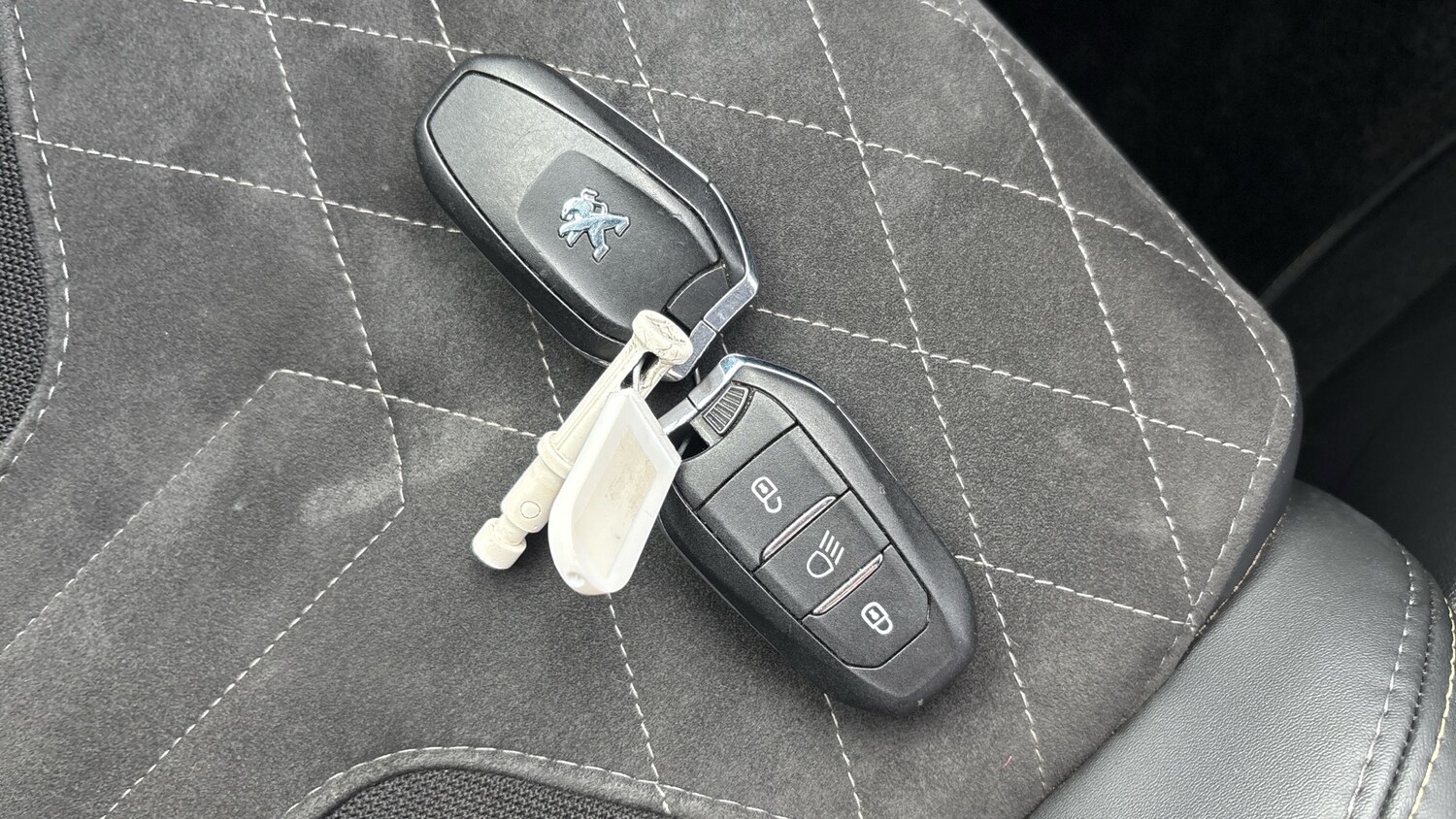 Used Peugeot 208 2022 for sale - 76302901: Photo 20