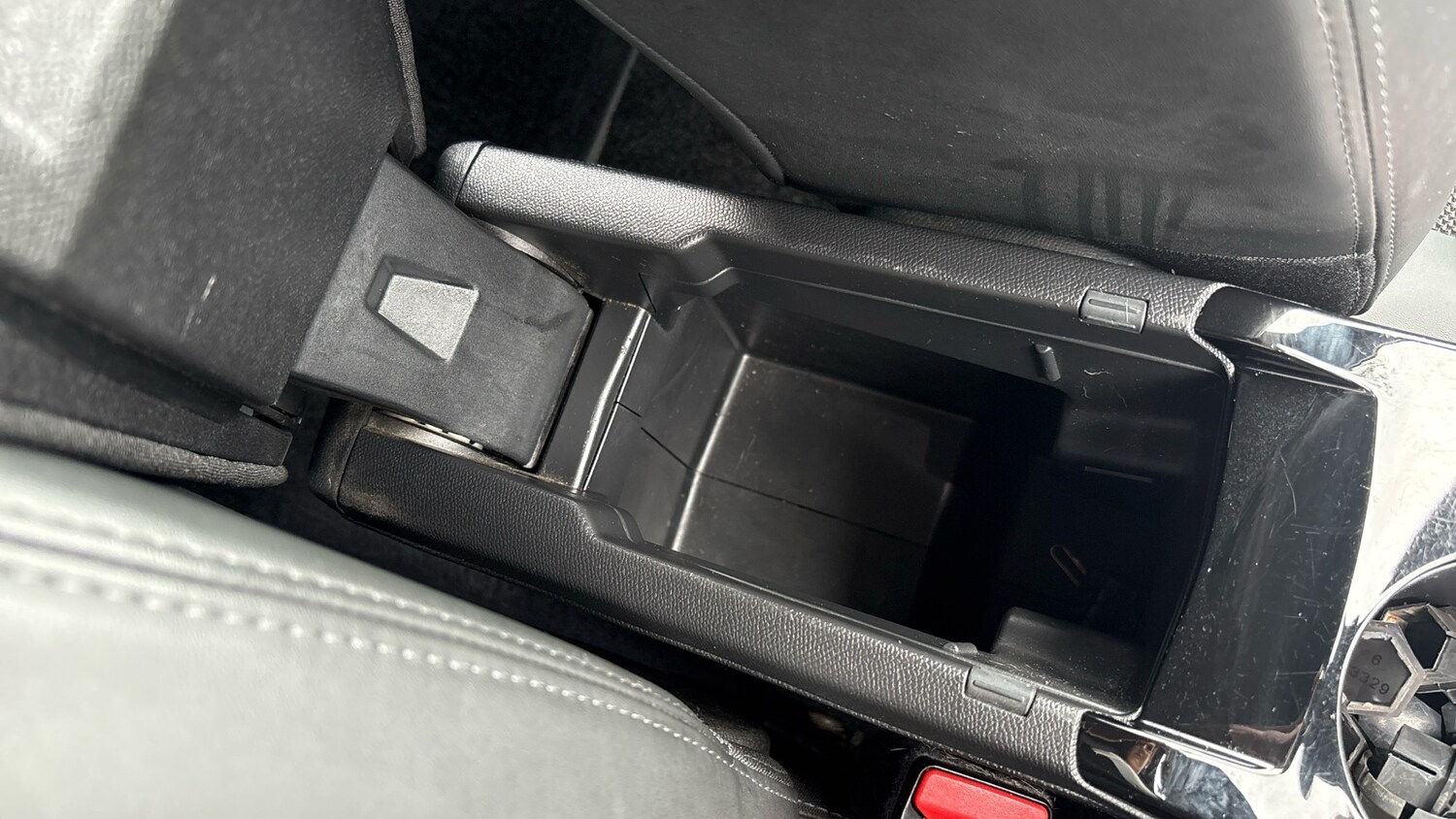 Used Peugeot 208 2022 for sale - 76302901: Photo 22