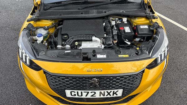 Used Peugeot 208 2022 for sale - 76302901: Photo 8